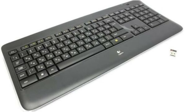 Bezdrátová podsvícená klávesnice Logitech K800 Black USB