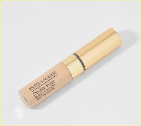 Estee Lauder Double Wear..