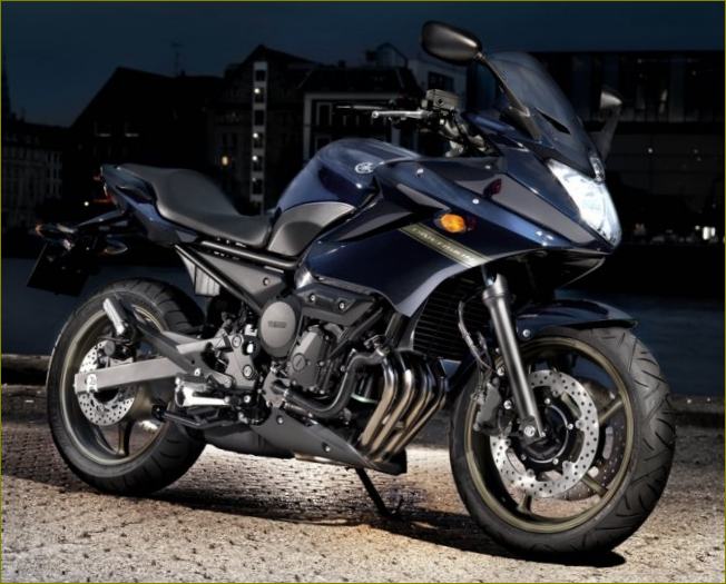 Fotografie Yamaha XJ6 Diversion