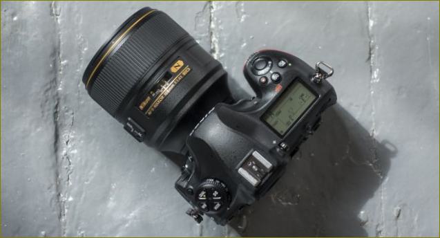 Přehled fotoaparátu Nikon D850