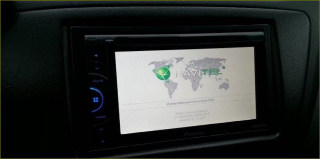 Nejlepší navigace Pioneer AVIC-F250