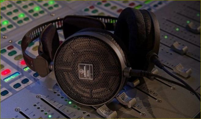 Audio-Technica ATH-R70x nejlepší monitorovací sluchátka