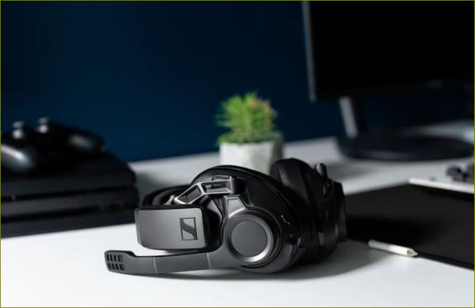 Sluchátka s dobrým mikrofonem Sennheiser GSP 670 Wireless