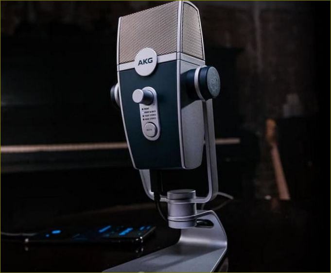 Nejlepší herní mikrofony AKG Lyra (C44-USB)
