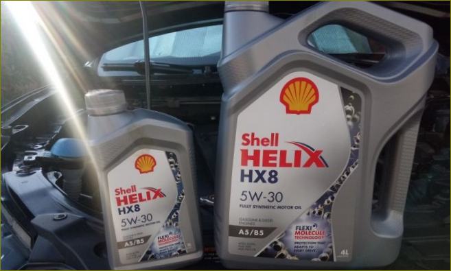 Motorový olej Shell Helix HX8 5W30