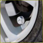 lepší snímače tlaku v pneumatikách