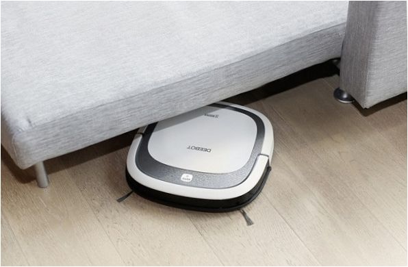 Robotický vysavač Deebot Ecovacs