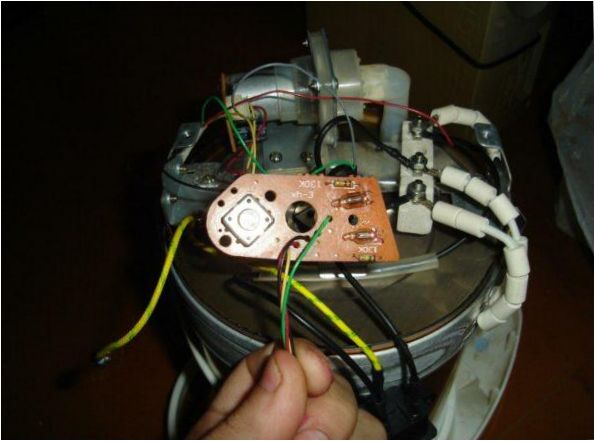 Demontovaný termostat