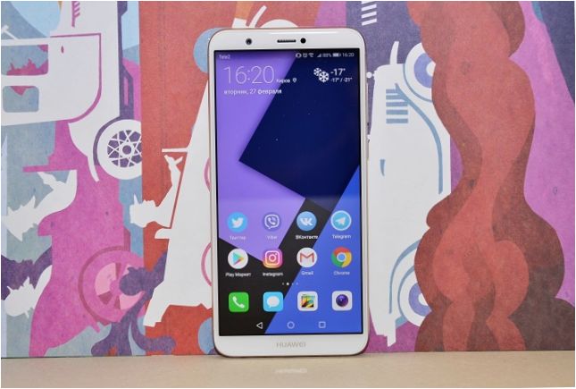 Huawei P Smart recenze